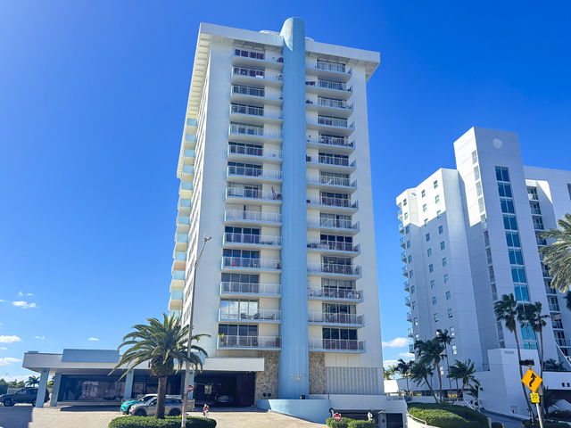 Regency Tower  photo 3